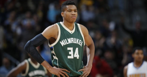 投坏球诱打 投坏球诱打